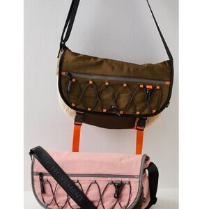 NWT! Free People Playoff Sherpa Messenger Crossbody in Olive Green
